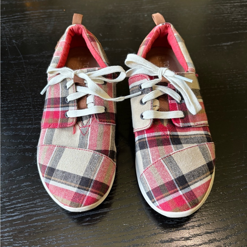 Toms‎ 7.5 Plaid Canvas Shoes with White Soles